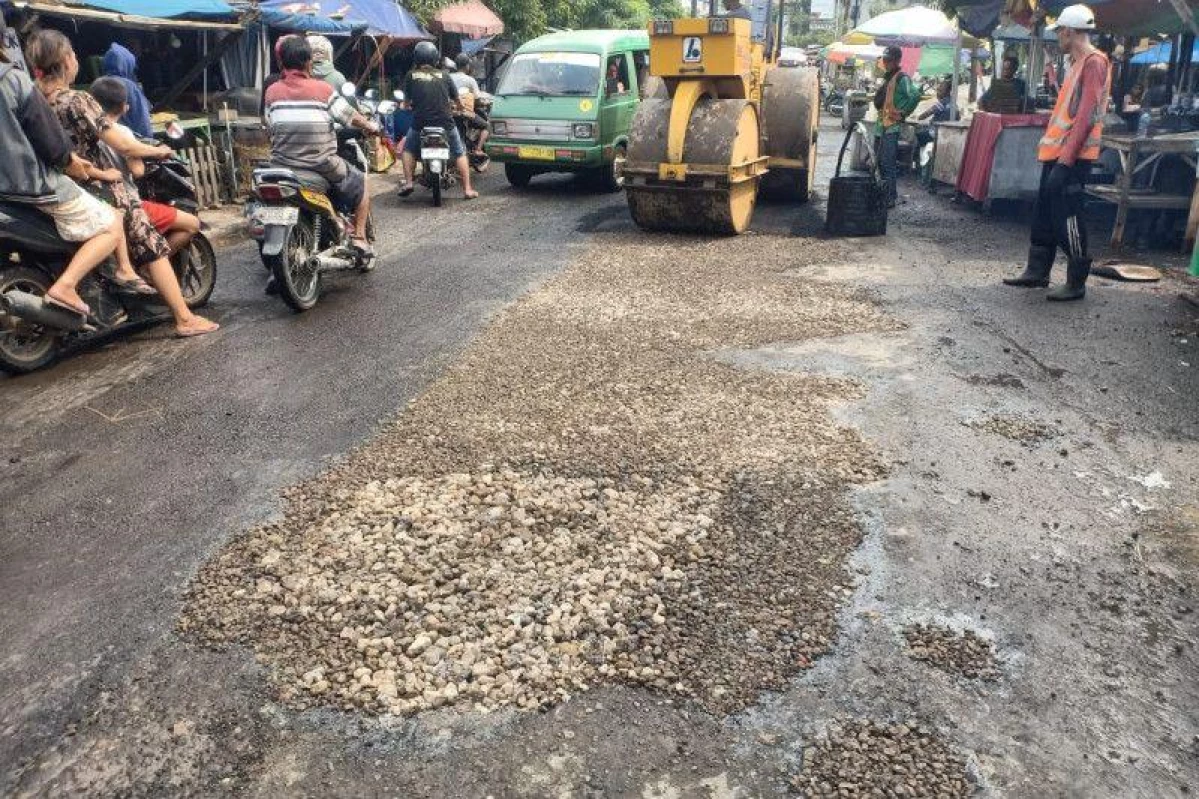 Ternyata Begini Alur Proses Korupsi dalam Proyek Perbaikan Jalan yang Menggerogoti Dana Publik. (Sumber Foto Inilah.com)