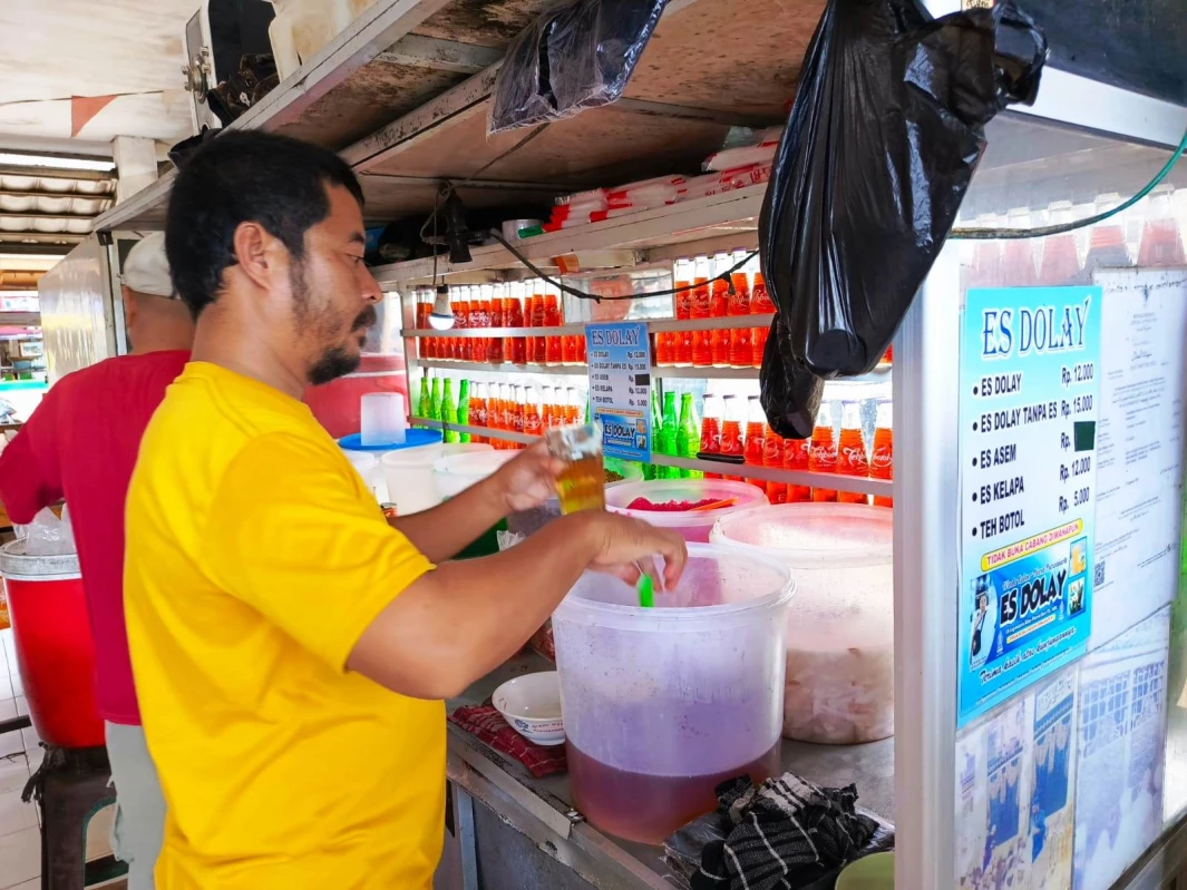 Es Dolay, Khas Plered Favorit Buka Puasa, Es Dolay, Khas Plered Favorit Buka Puasa