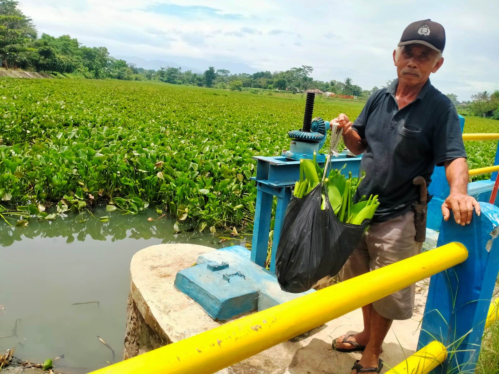 Miris! Situ Saeur di Sukamelang Tak Terurus, Dipenuhi Sampah dan Eceng Gondok