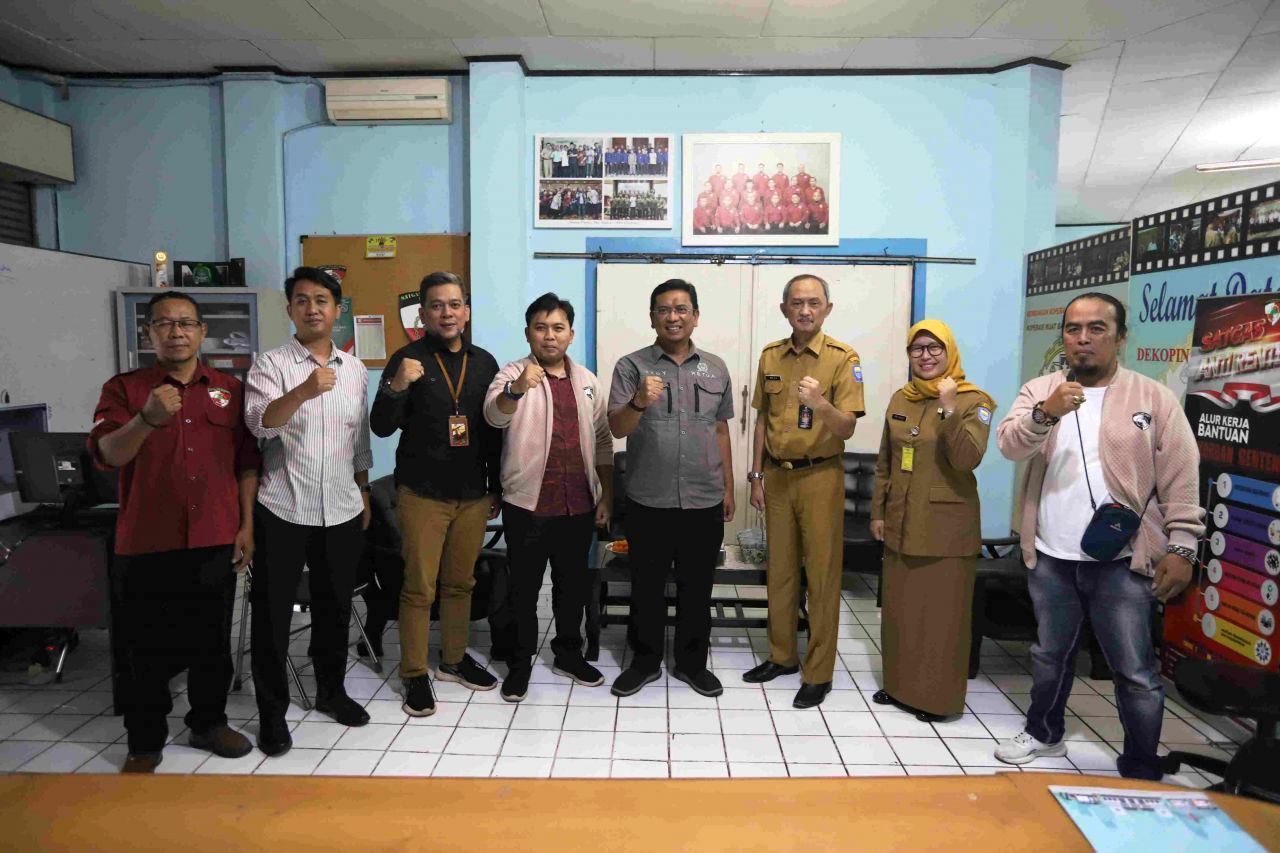Ketua DPRD Kota Bandung H. Tedy Rusmawan Imbau Warga Pilih Koperasi, Hindari Jerat Rentenir dan Pinjol