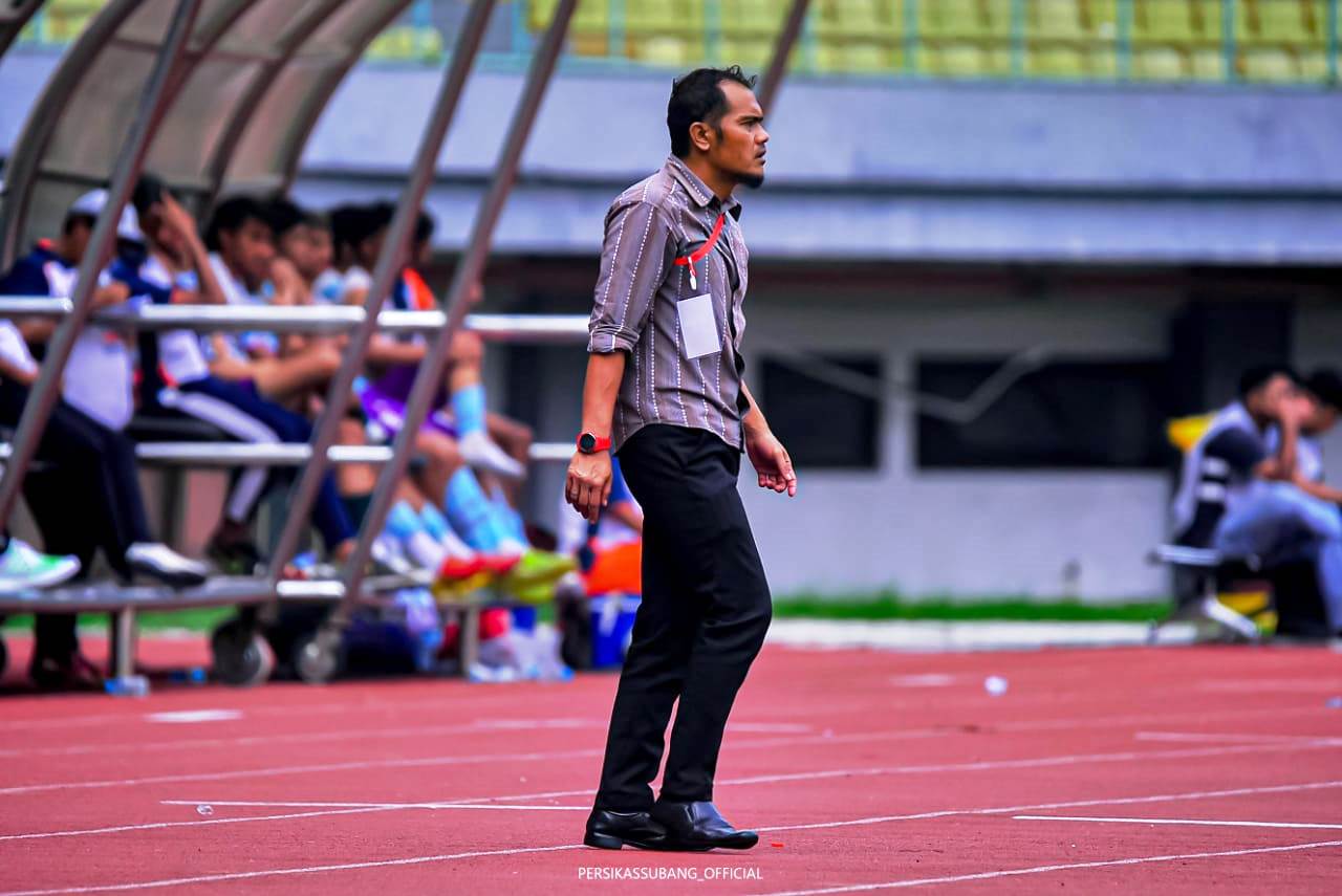 Latih Tim PON Jabar, Din Gultom: Persikas Tidak Terganggu