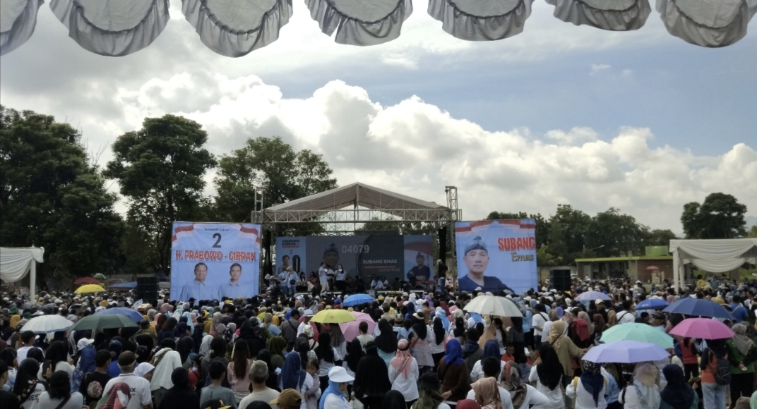 Relawan Subang Kampanyekan Prabowo-Gibran Menang Satu Putaran