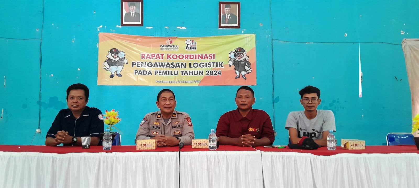 Awasi Logistik, Panwaslu Pusakanagara Pastikan Pendistribusian Transaparan