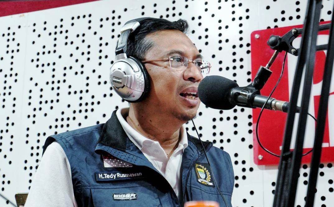 Ketua DPRD Kota Bandung Tedy Rusmawan Minta Jadwal Pasti Fungsional Akses Tol KM 149