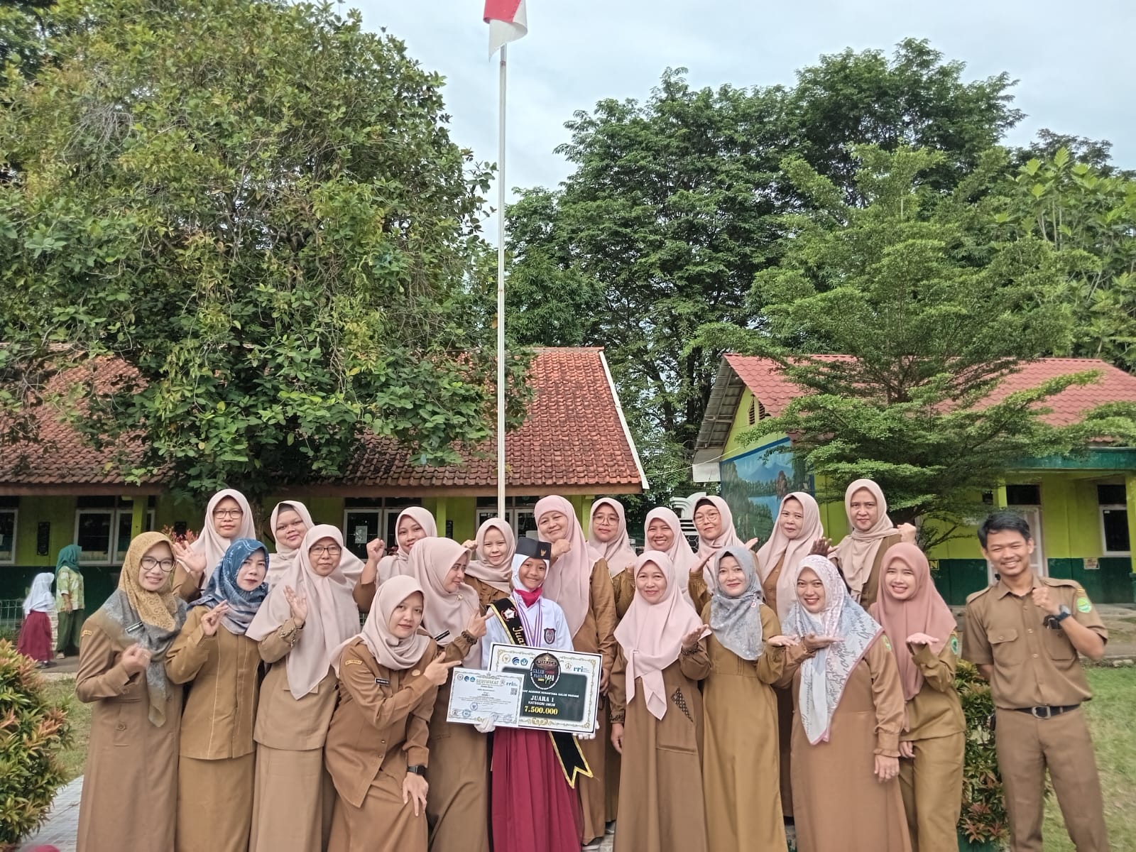 SDN Sukarahayu Subang Sukses Ciptakan Beragam Terobosan