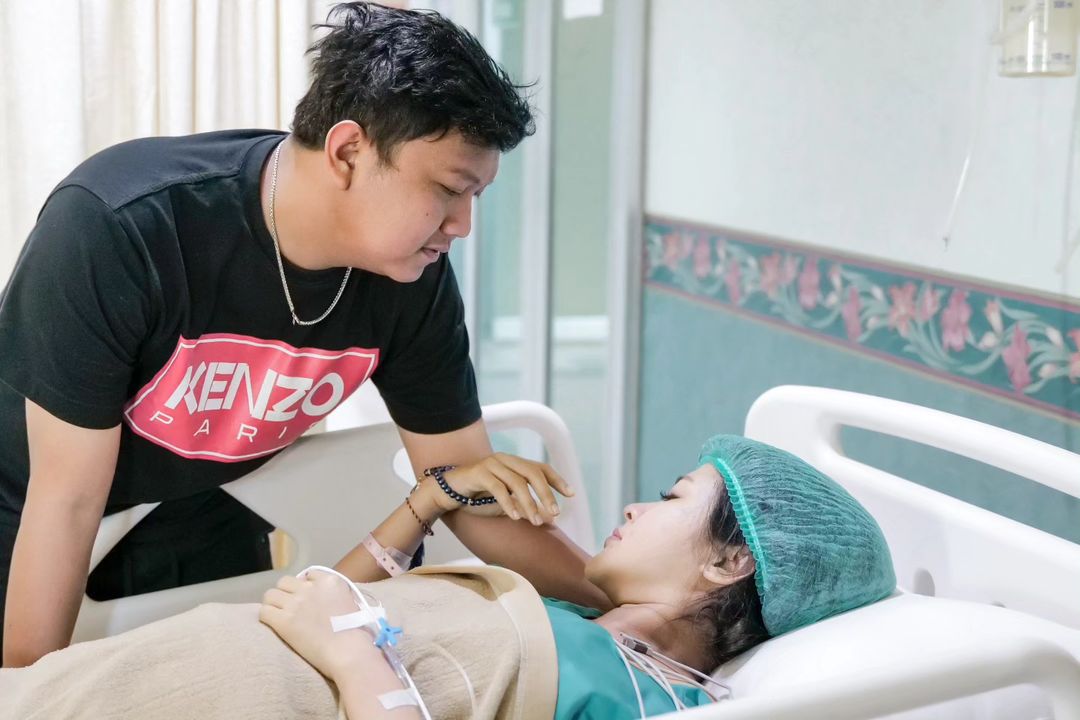 Bayi Pertama Lahir Prematur, Denny Caknan dan Bella Bonita Berusaha Tegar dan Bersyukur