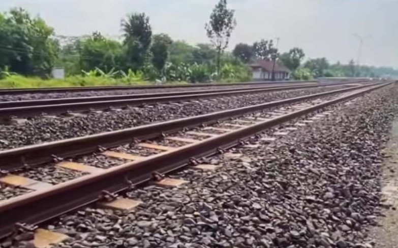 Mobil Tertabrak KRL Tanah Abang-Rangkasbitung di Bogor, 2 Orang Tewas