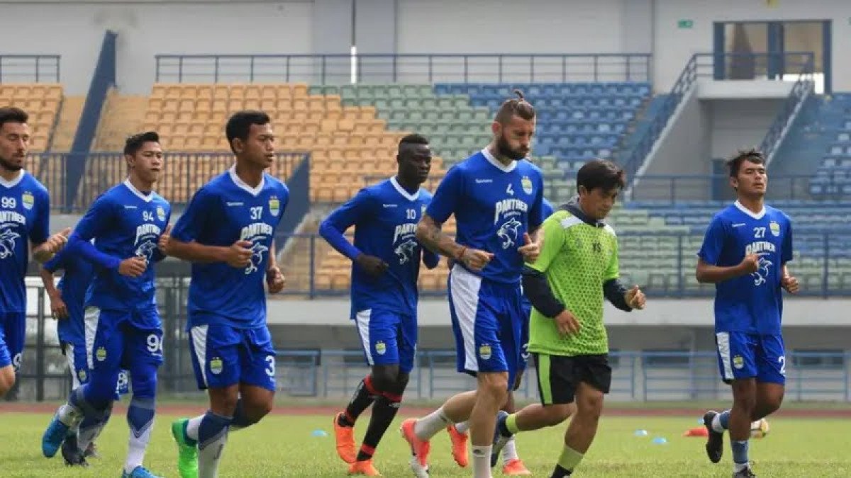 Persib Bandung Siap Menjamu Arema FC di Pekan Ketiga Liga 1 2024-2025, Catat Jadwalnya!