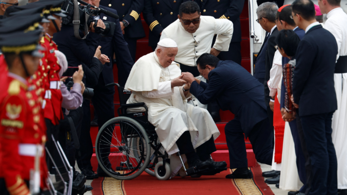 Profil Paus Fransiskus, Pemimpin Tertinggi Gereja Katolik Sedunia yang Down to Earth