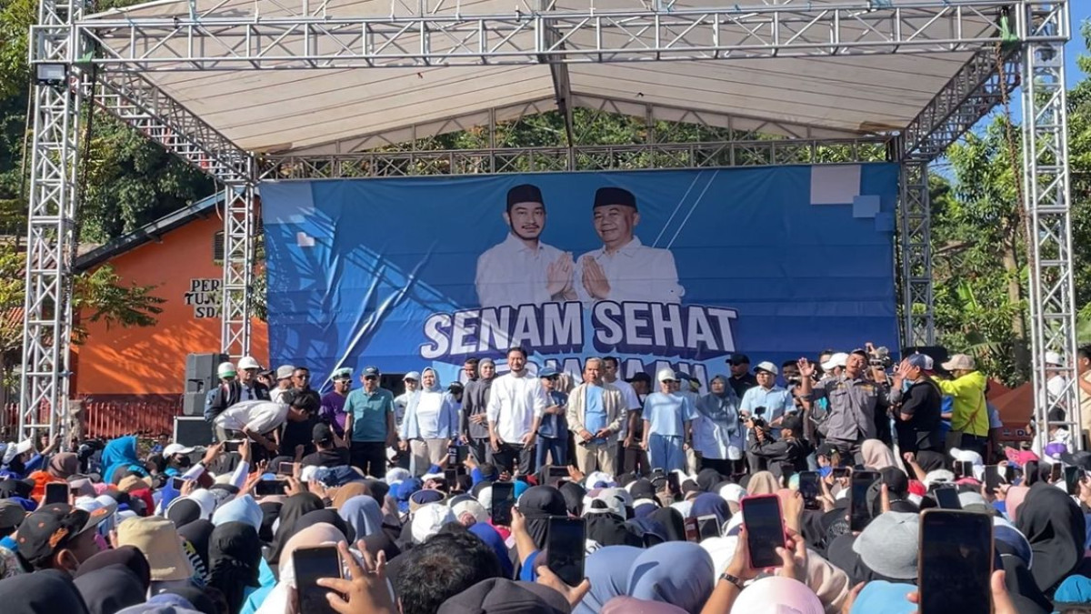 Pasangan Jeje-Asep Senam Sehat Bareng Ribuan Warga Lembang