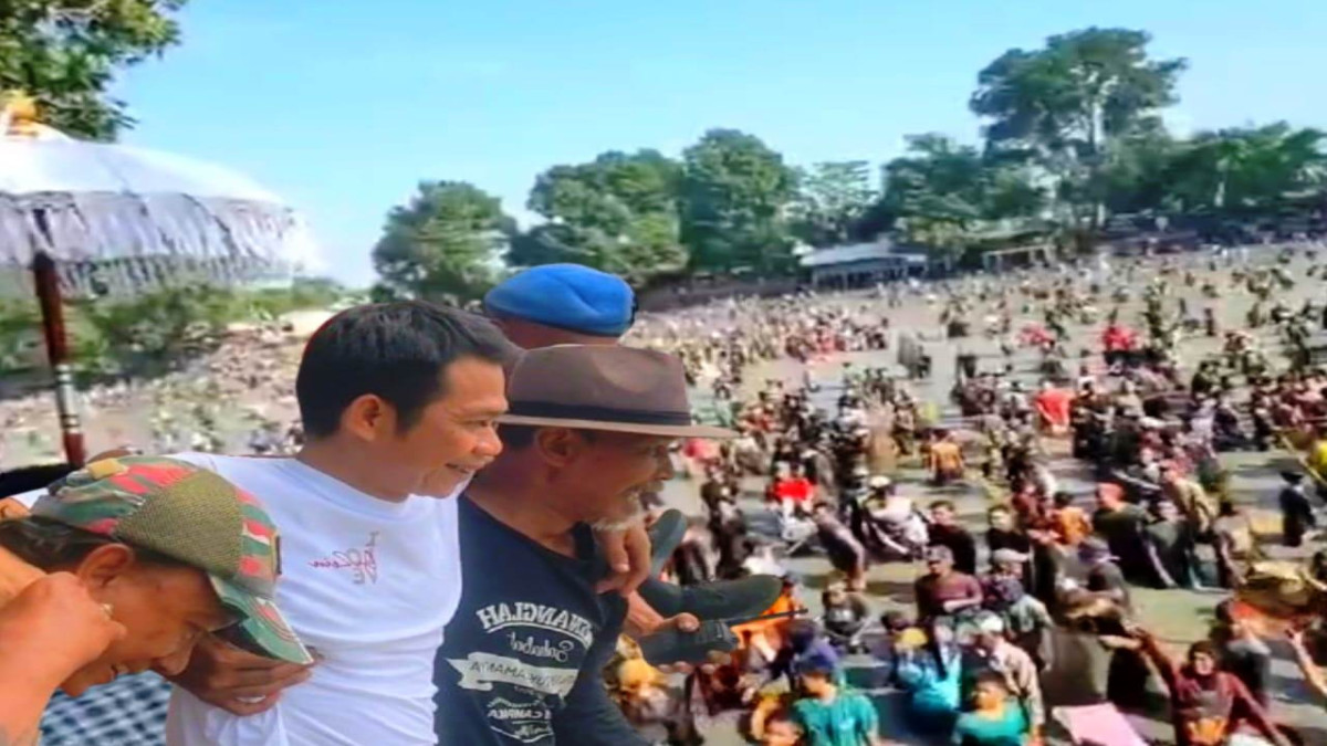 Ribuan Warga Hadiri Gubyag Bareng KDM dan Zeinjo, Situ Cikumpay Purwakarta Jadi Lautan Manusia