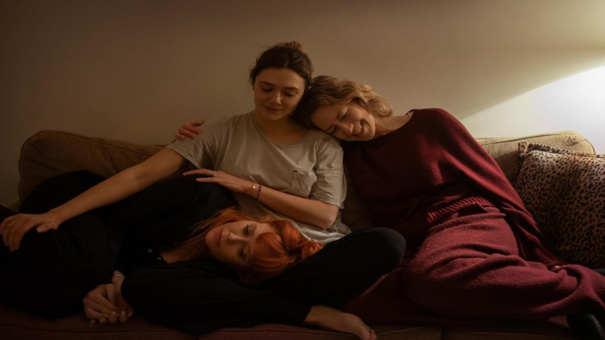 Sinopsis Film His Three Daughters, Kisah Rumit Tiga Saudara Perempuan yang Ada di Netflix