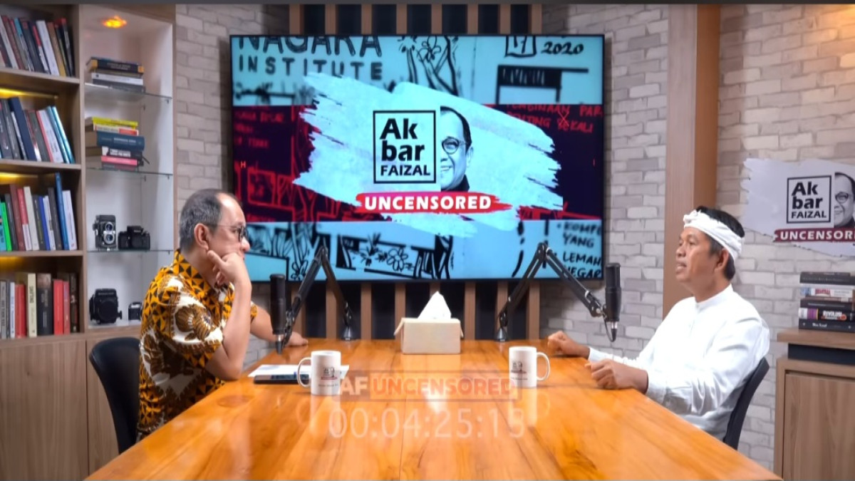 Dedi Mulyadi Serang Kebijakan Ahmad Heryawan dan Ridwan Kamil di Jabar, Beneran? Intip Podcast Akbar Faizal Uncensored! (Sumber Foto Youtube Akbar Faizal Uncensored)