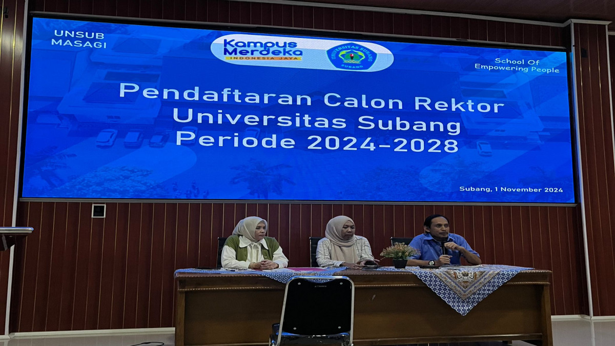 rektor Universitas Subang