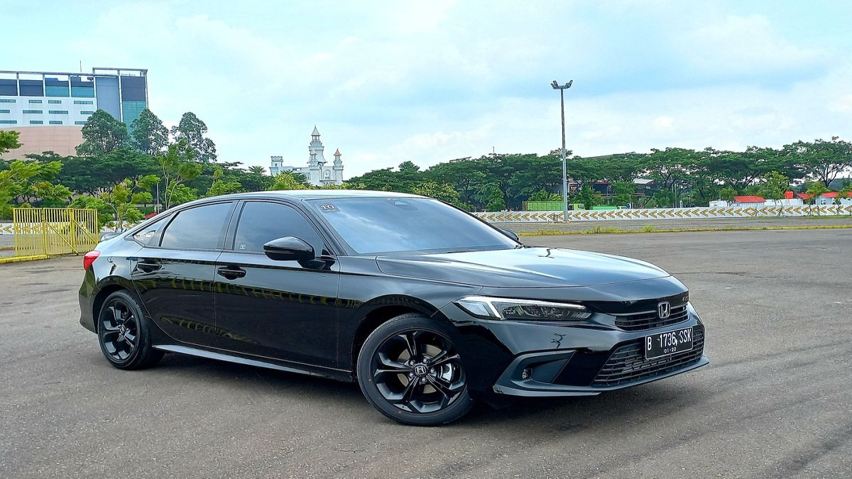 Kenapa Mobil Sedan di Indonesia Dulu Hype Banget, Sekarang Malah Lesu?