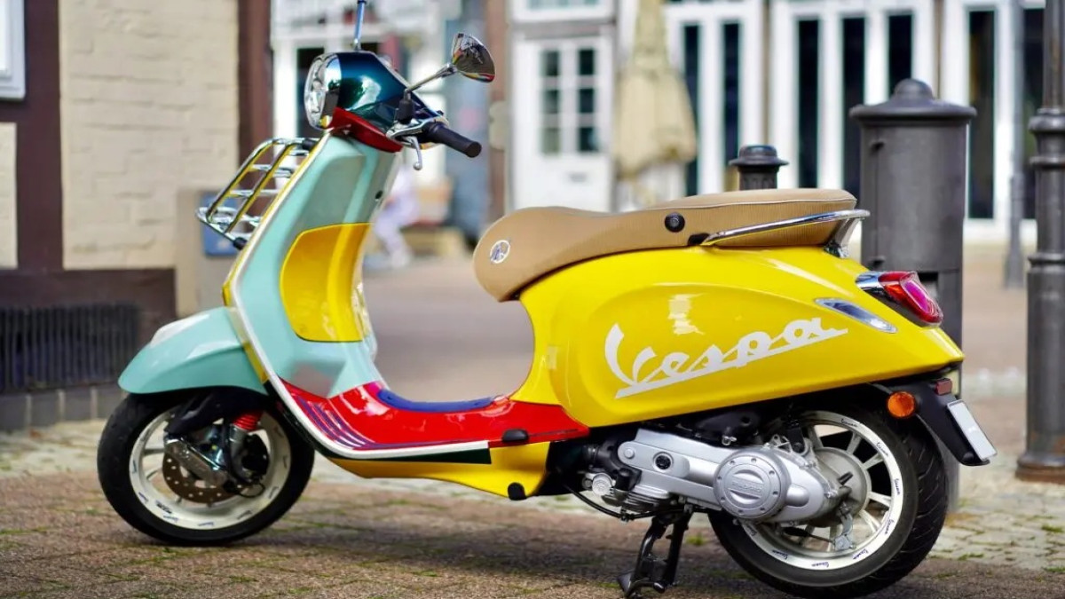 Kenapa Vespa Matic Mahal Banget? Ini Alasannya!