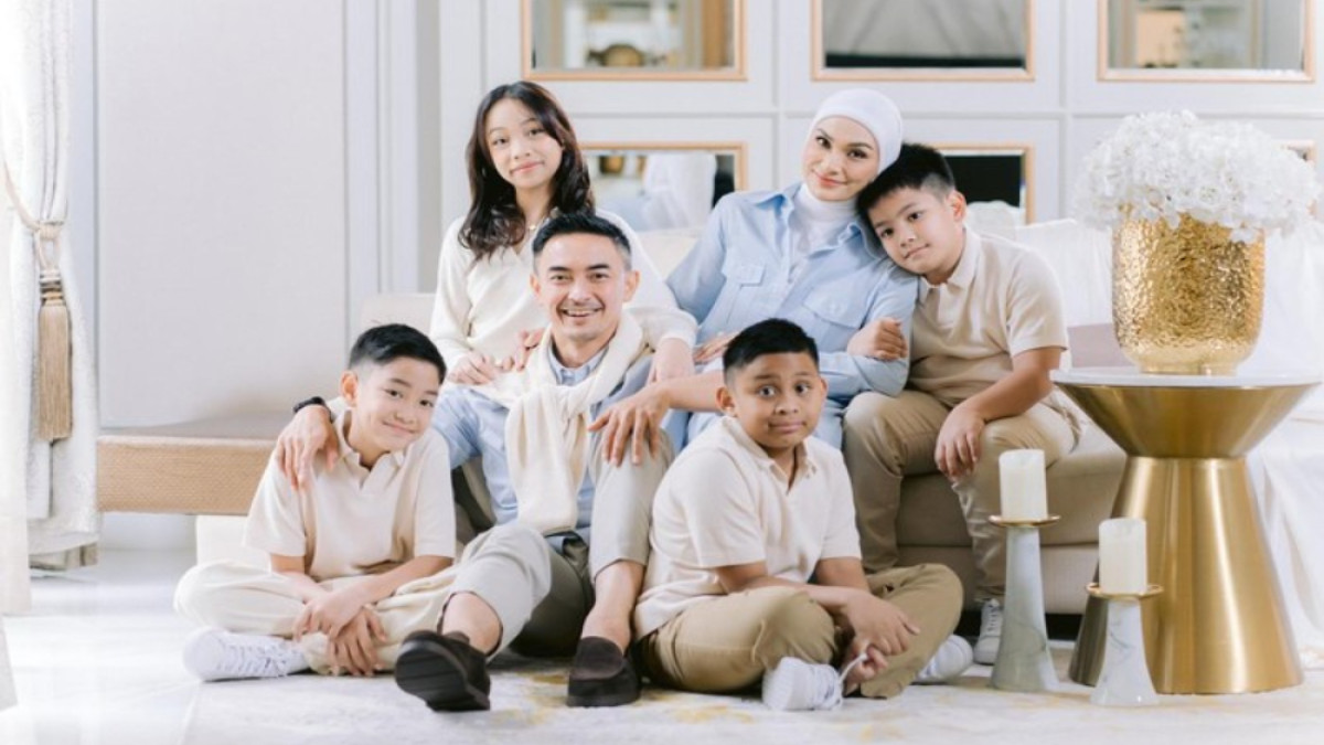 Bagikan Foto Prewedding, Zumi Zola dan Putri Zulhas Dikabarkan Akan Menikah