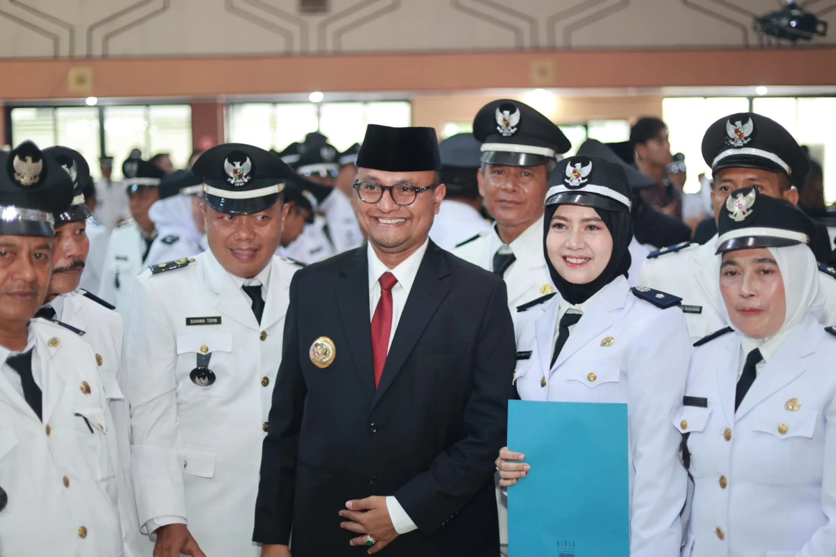 Kukuhkan dan Tetapkan Perpanjangan Masa Jabatan Kepala Desa Pj Bupati Subang: Kepala Desa Jaga Etika dan Wibawa