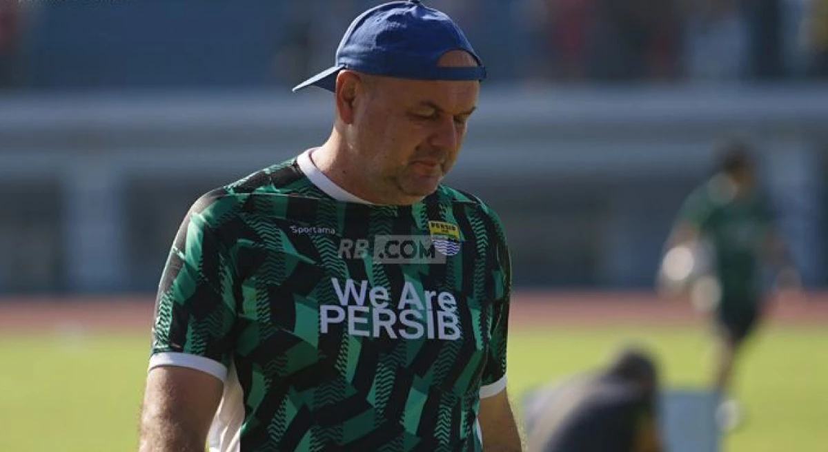 Pelatih Persib Bandung Bojan Hodak. (Adam Husein/REPUBLIKBOBOTOH.COM)