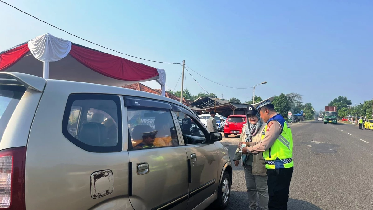 Samsat Subang Lakukan Pemeriksaan Kendaraan Bermotor