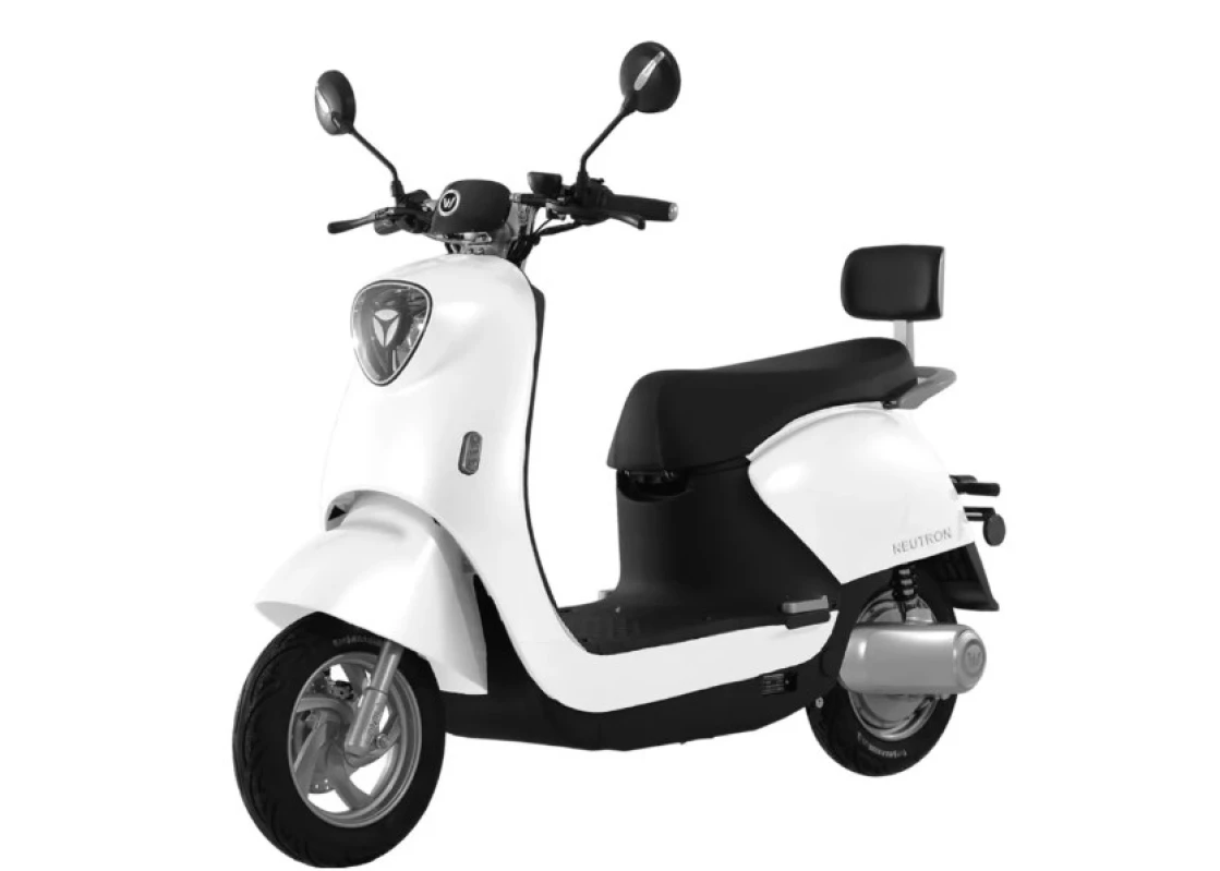 Harga Motor Listrik WMoto Neutron Terbaru 2024!