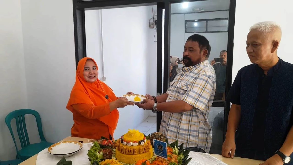 HUT ke 63, IKWI Subang Syukuran dan Potong Tumpeng