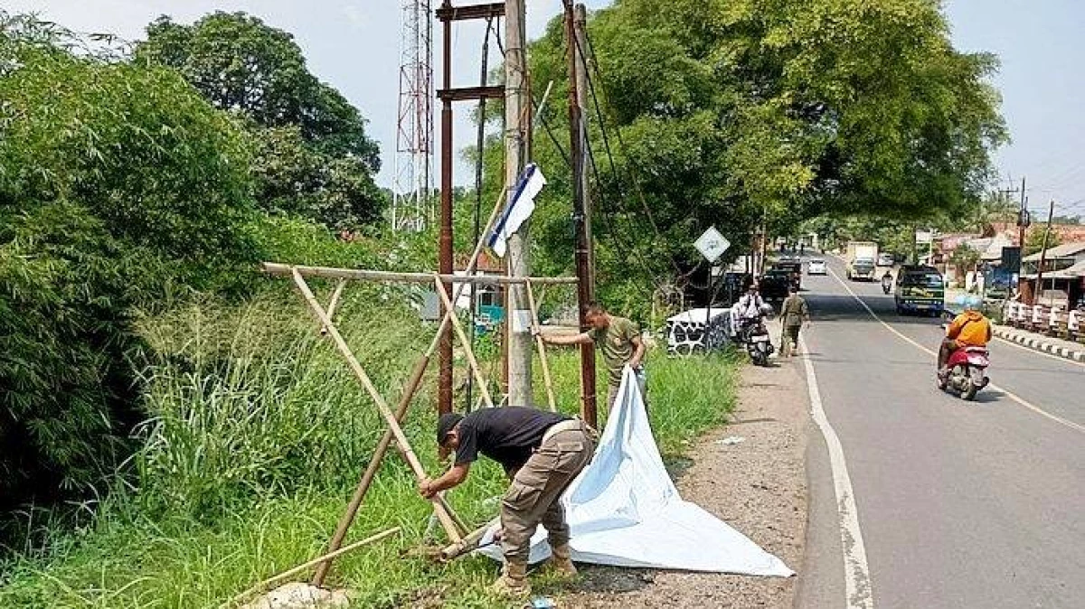 Ketua DPRD Purwakarta: Pencopotan Baliho Bisa Ganggu Demokrasi, Ingatkan Satpol PP Terkait Penertiban