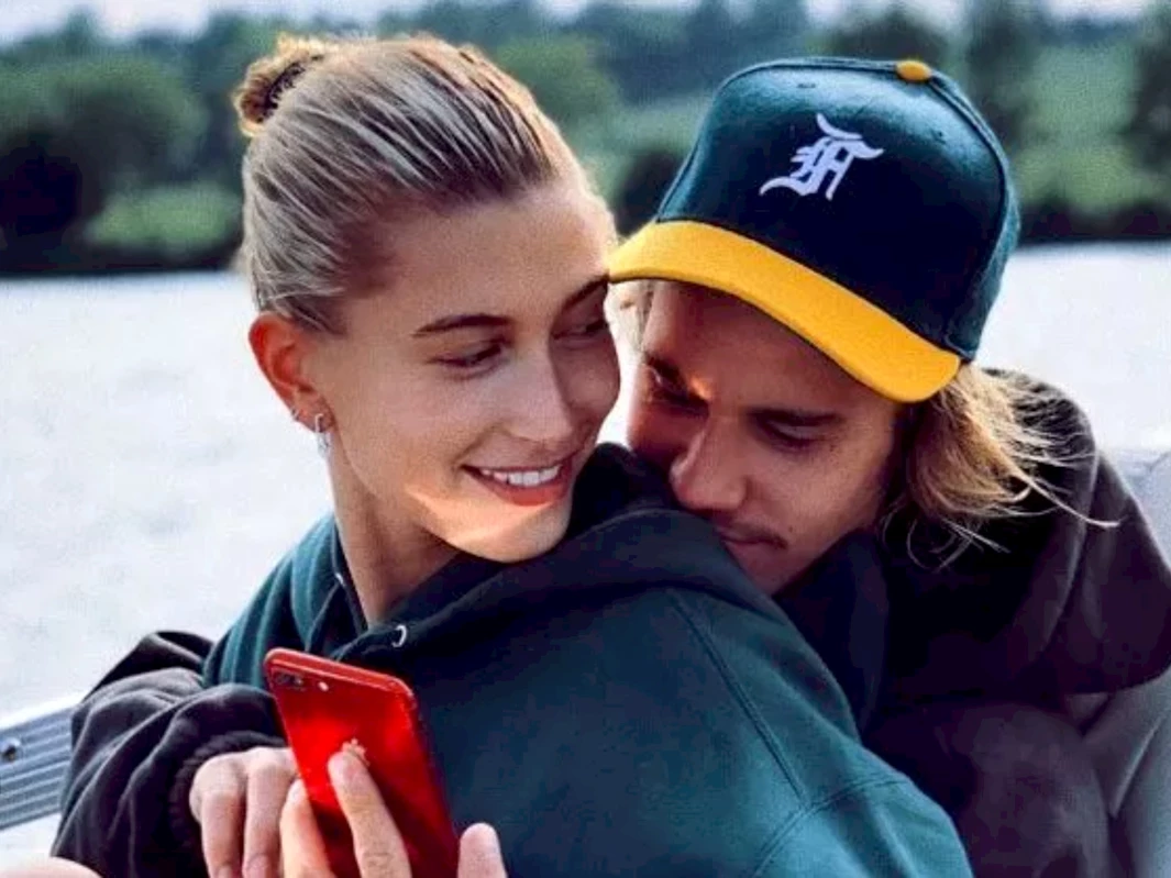 Justin Bieber dan Hailey Mendadak Didoakan Mertua, Kenapa?