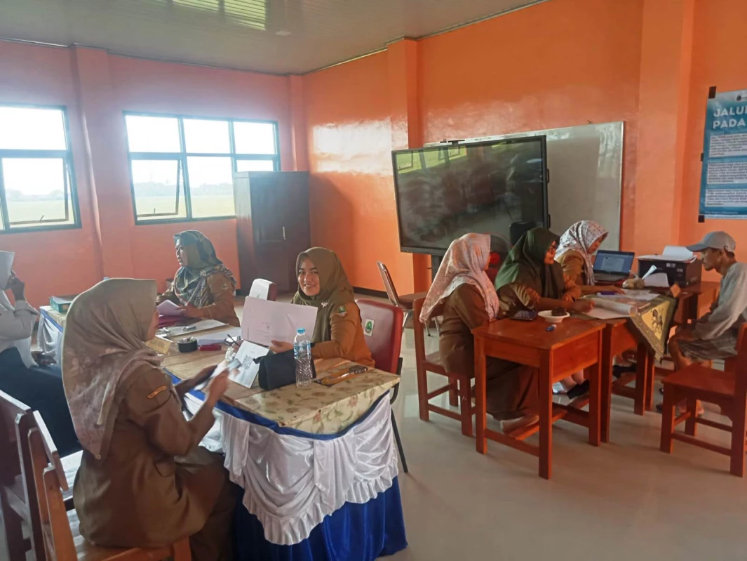 Targetkan 360 Siswa Baru PPDB Online di Karawang