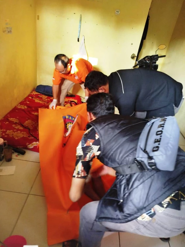 Pria Asal Kebumen Ditemukan Gantung Diri di Kamar Kontrakan di Bungursari