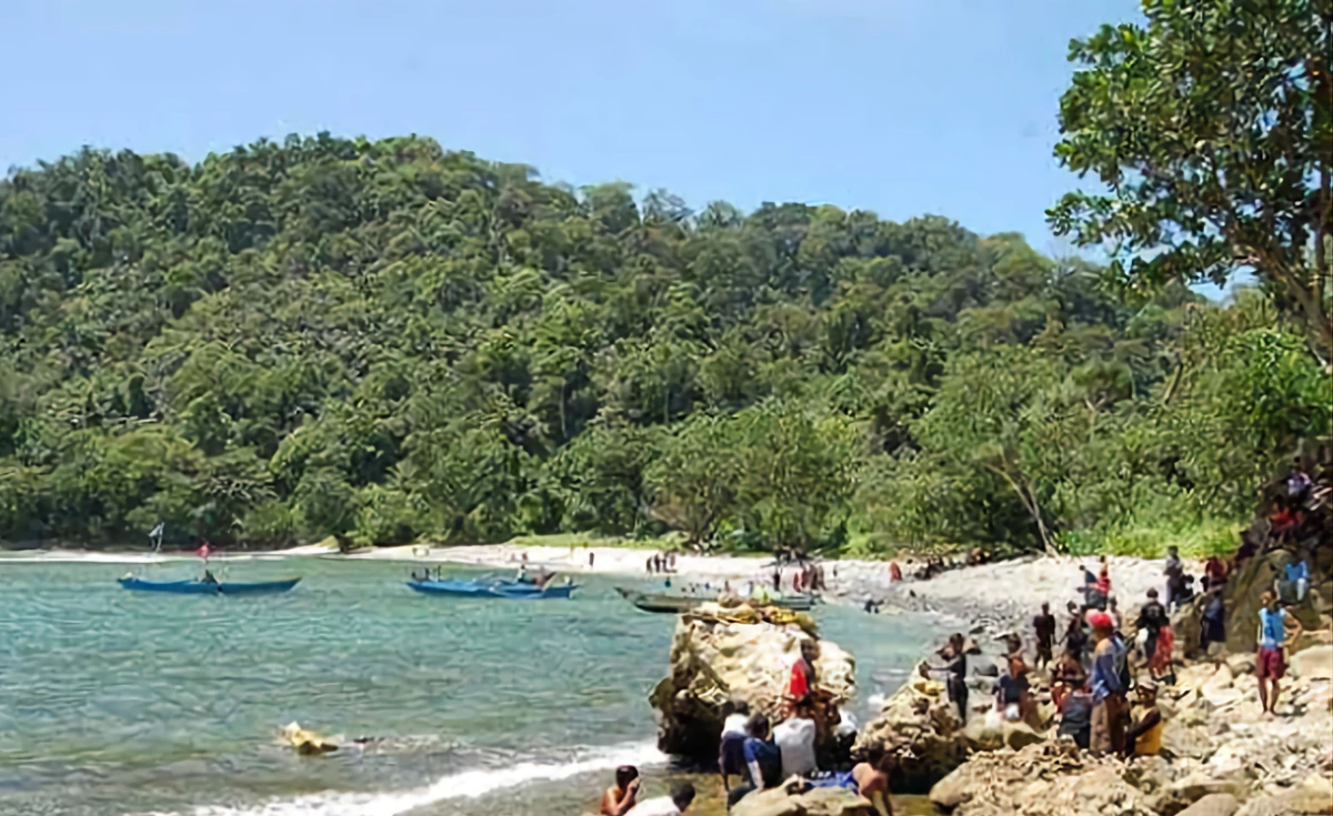 7 Wisata Alam di Cilacap, Jawa Tengah yang Menakjubkan
