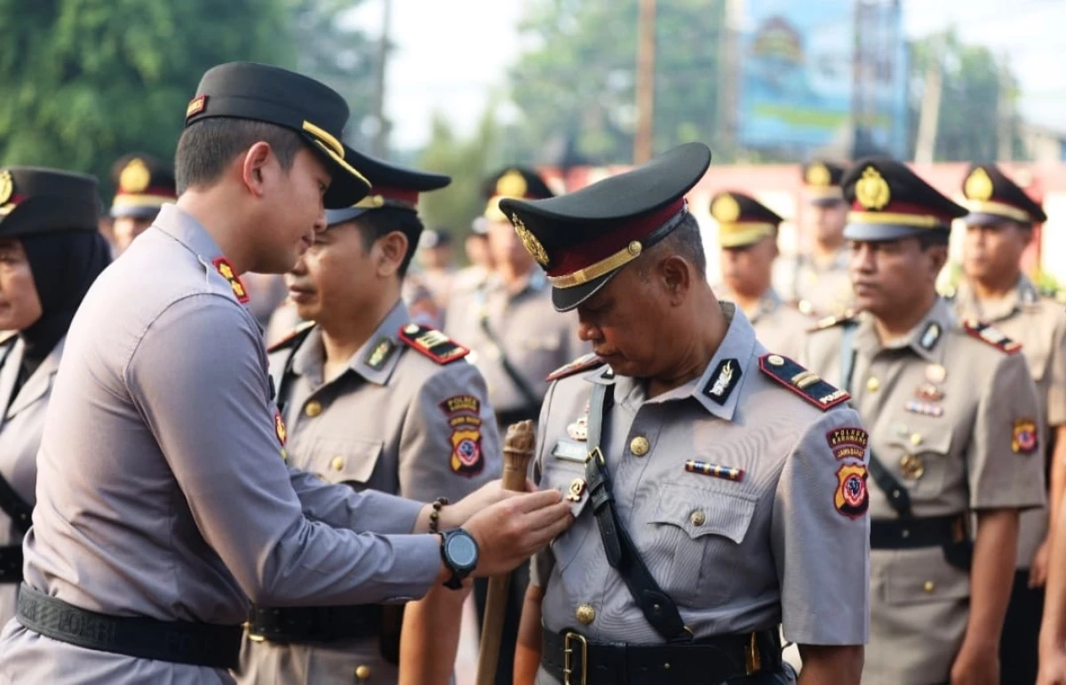 20 Perwira Polres Karawang Duduki Jabatan Baru