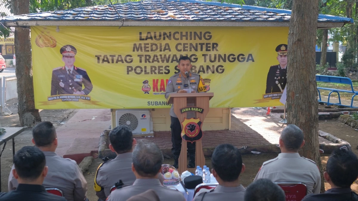 Kapolres Subang Resmikan Gedung Media Center Tatag Trawang Tungga