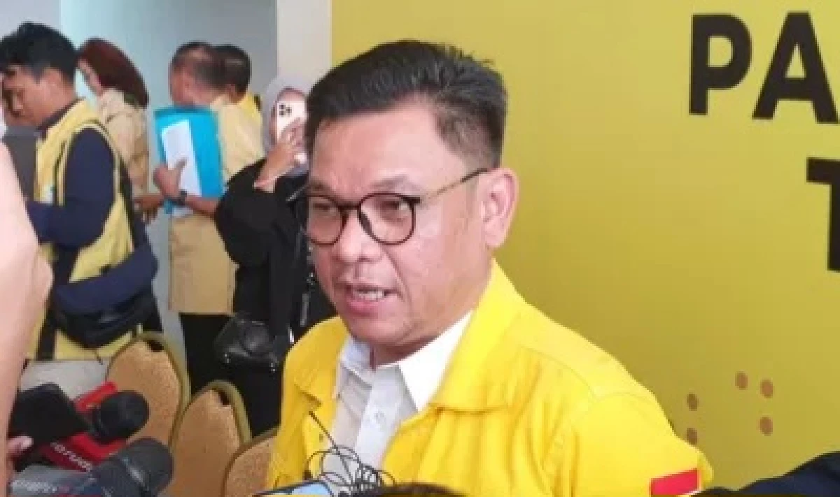 Bahlil Semakin Kuat Jadi Calon Ketum, Luhut Tegaskan Golkar Tetap Solid Usai Airlangga Mundur