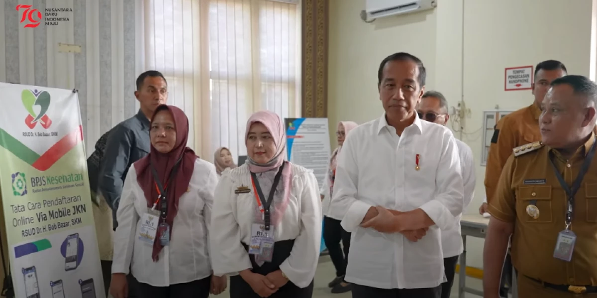 Presiden Jokowi Tinjau Pelayanan Kesehatan di RSUD Alimuddin Umar Lampung Barat