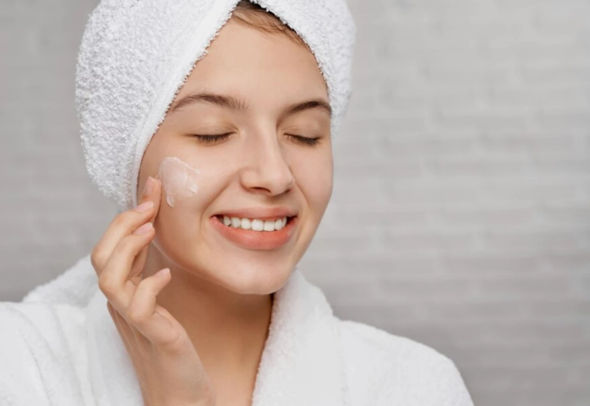 Rekomendasi Moisturizer untuk Mengatasi Kulit Kusam agar lebih bersinar