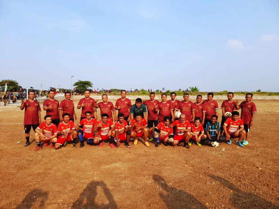 11 RW Ikuti Turnamen Sepak Bola Pemdes Sukamulya