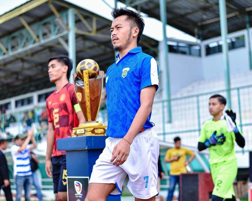 Kapten Persikas, Rudi Hidayat