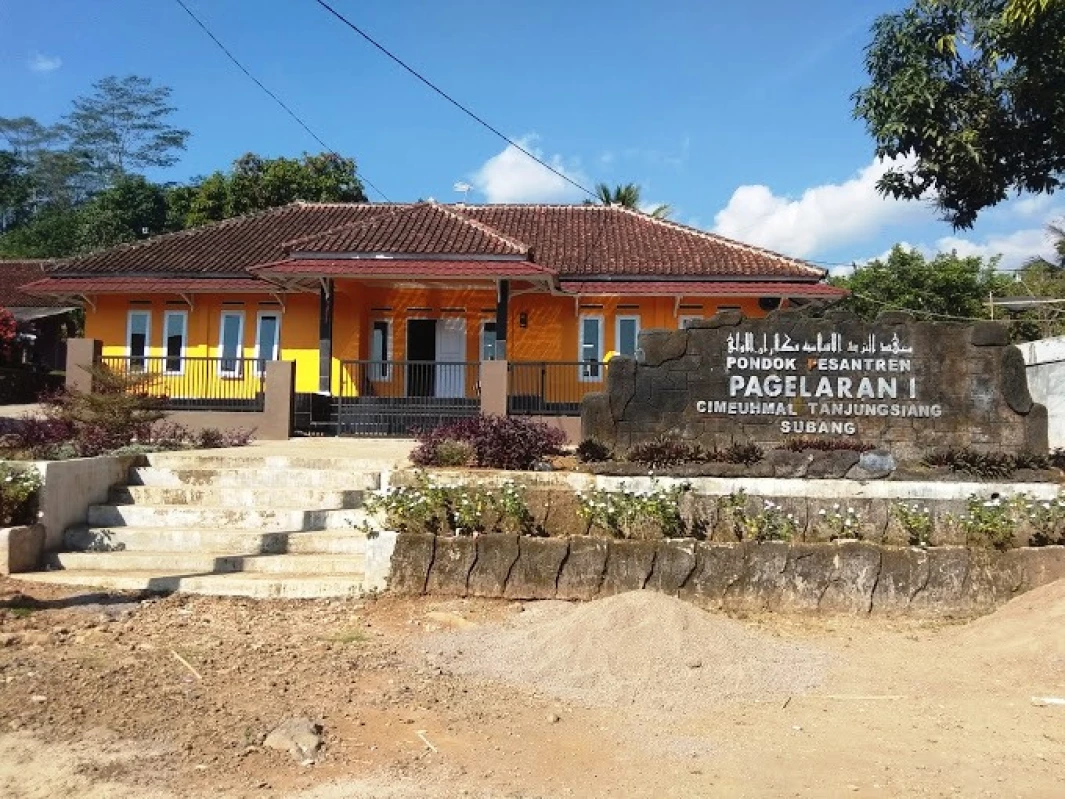 Pondok Pesantren Pagelaran