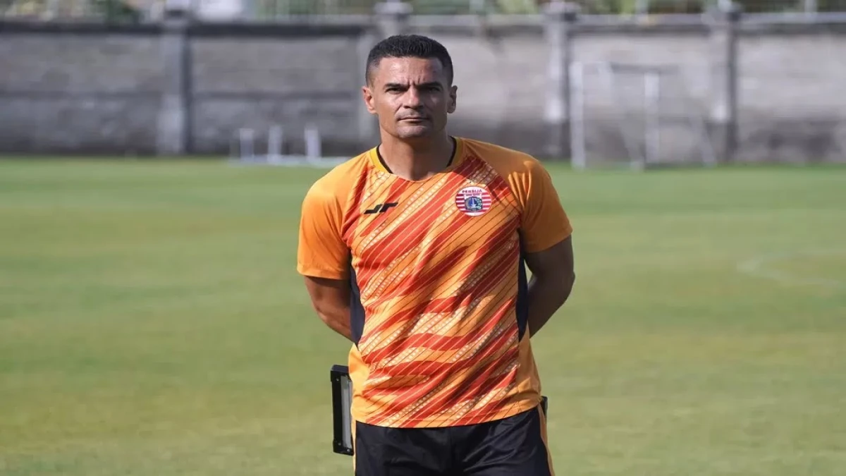 Carlos Pena pelatih Persija Jakarta (Persija)