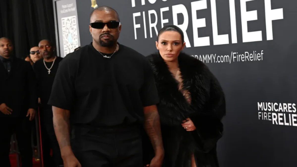 Bikin Geleng-geleng Kepala! Kanye West dan Bianca Censori buat Heboh Publik karena Kenakan Pakaian ini