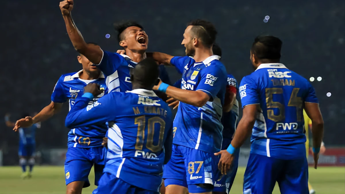 Persib Bandung Kalah di CAS, Harus Bayar Kompensasi ke Luis Milla