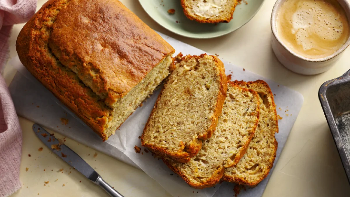 Resep Bolu Pisang Kukus Sederhana dengan Tekstur Lembut