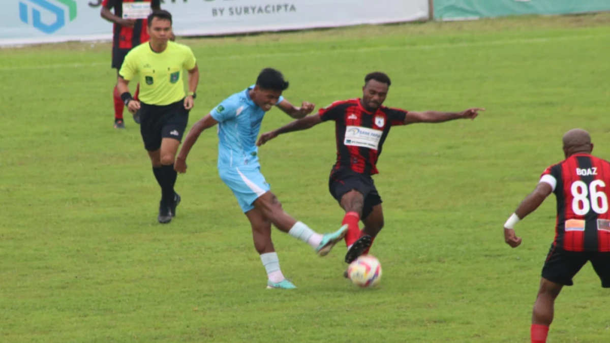 Persikas Unggul Sementara Atas Persipura 1-0