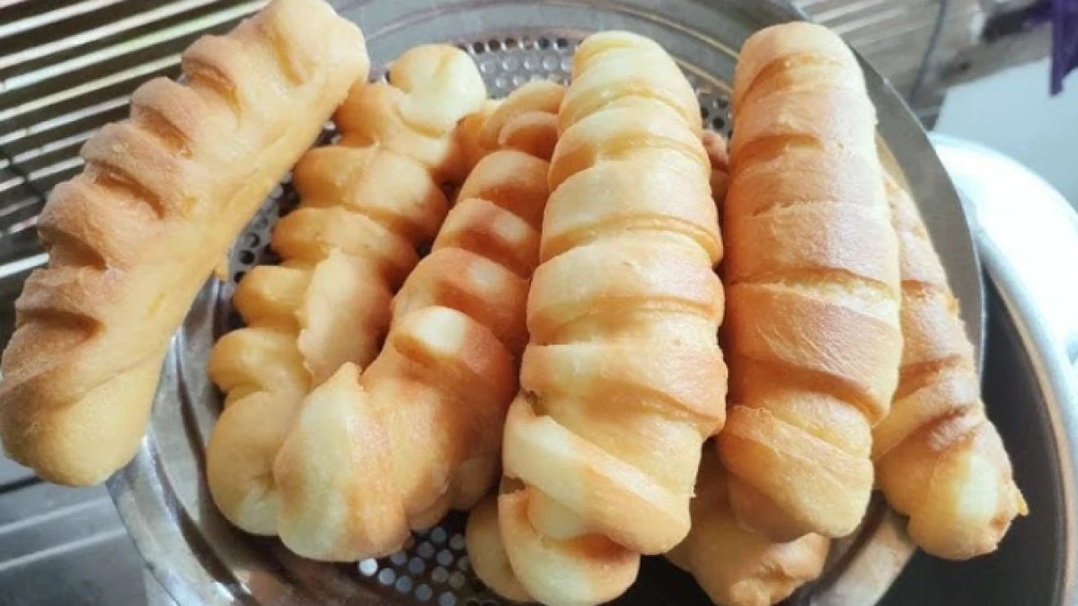 Resep Roti Pisang Goreng yang Manis, Buatnya Gampang banget!