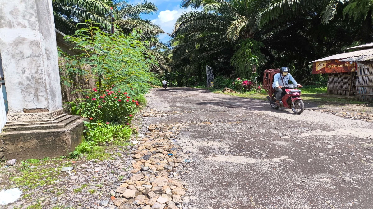 jalan Kumpay-Kasomalang