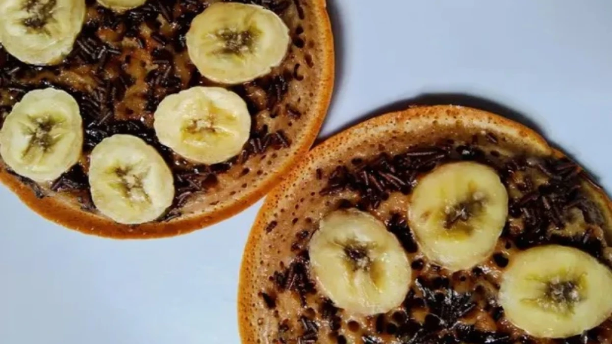 Resep Martabak Manis Pisang Coklat, Cocok Buat Buka Puasa