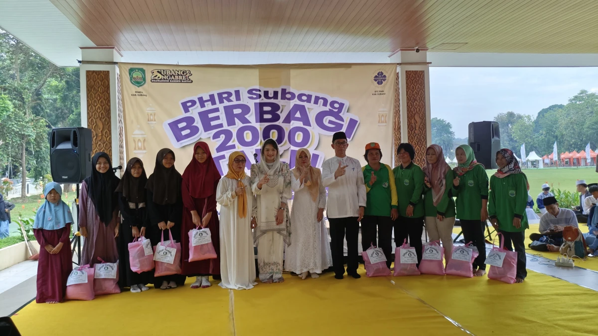 Perhimpunan Hotel dan Restoran Indonesia (PHRI) Kabupaten Subang menggelar kegiatan sosial berupa pembagian 2000 takjil dan santunan untuk anak-anak istimewa.