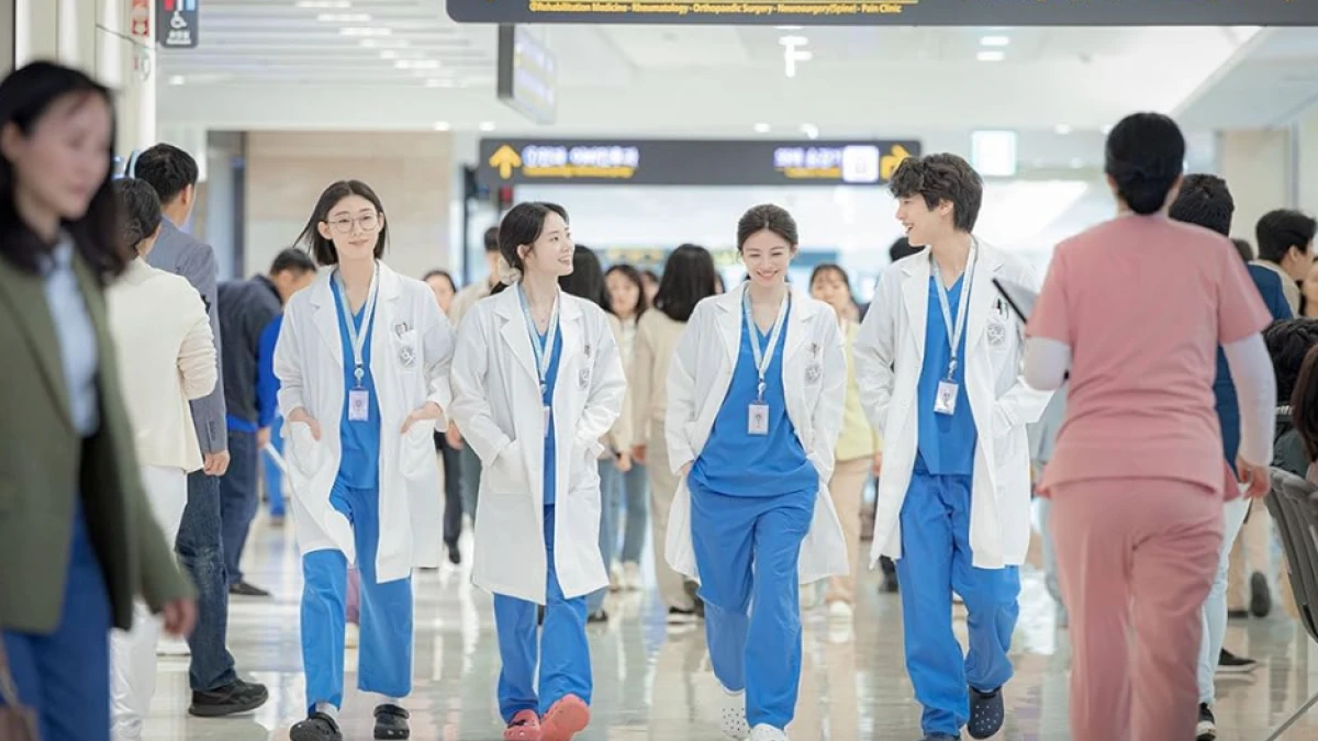 Link Nonton Resident Playbook Sub Indo 1-8 Full: Drakor Spin-off Hospital Playlist yang Gak Kalah Seru