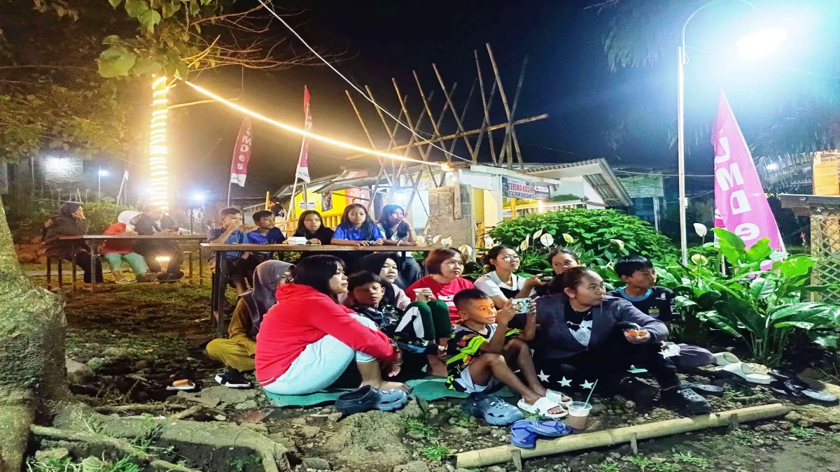 BUMDes Kasomalang Kulon Hadirkan Wisata Malam Cimutan di Subang